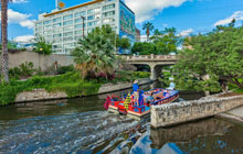 El Tropicano Riverwalk - 1 King or 2 Double Beds