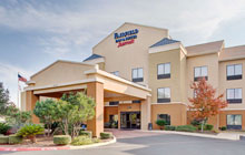 Fairfield Inn & Suites SeaWorld - 2 Queen Beds or 1 King Bed - Free Breakfast