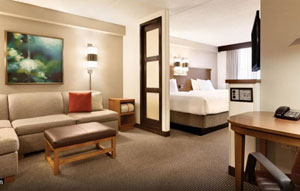 Hyatt Place Riverwalk with Balcony -  2 Double Beds with Sofa Bed - Free Breakfast and Free Parking