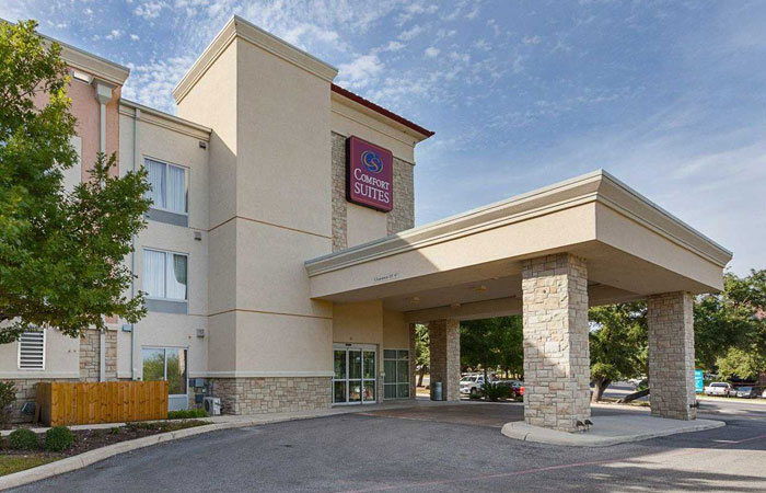 Hotels Near Six Flags Fiesta Texas Comfort Suites San Antonio
