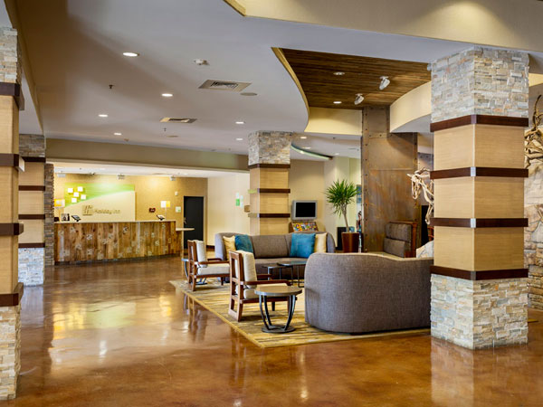 Holiday Inn SeaWorld San Antonio lobby
