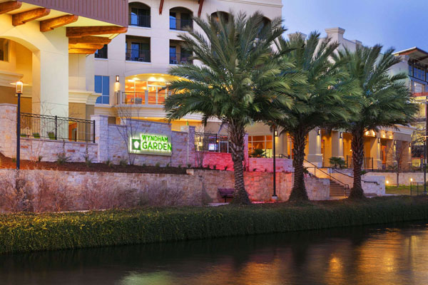 San Antonio Riverwalk Hotels Wyndham Garden