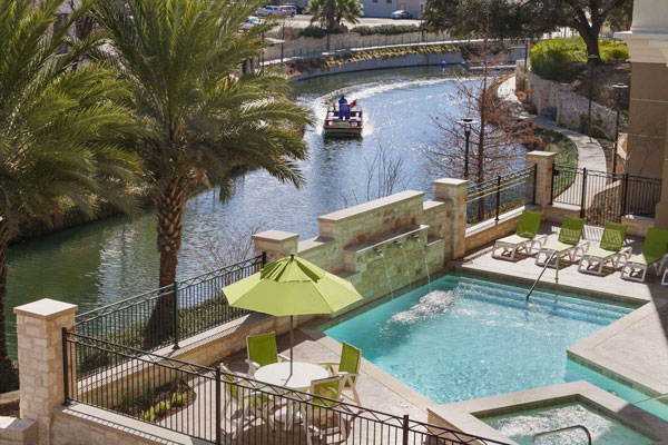 Wyndham Garden San Antonio River Walk With Balcony
